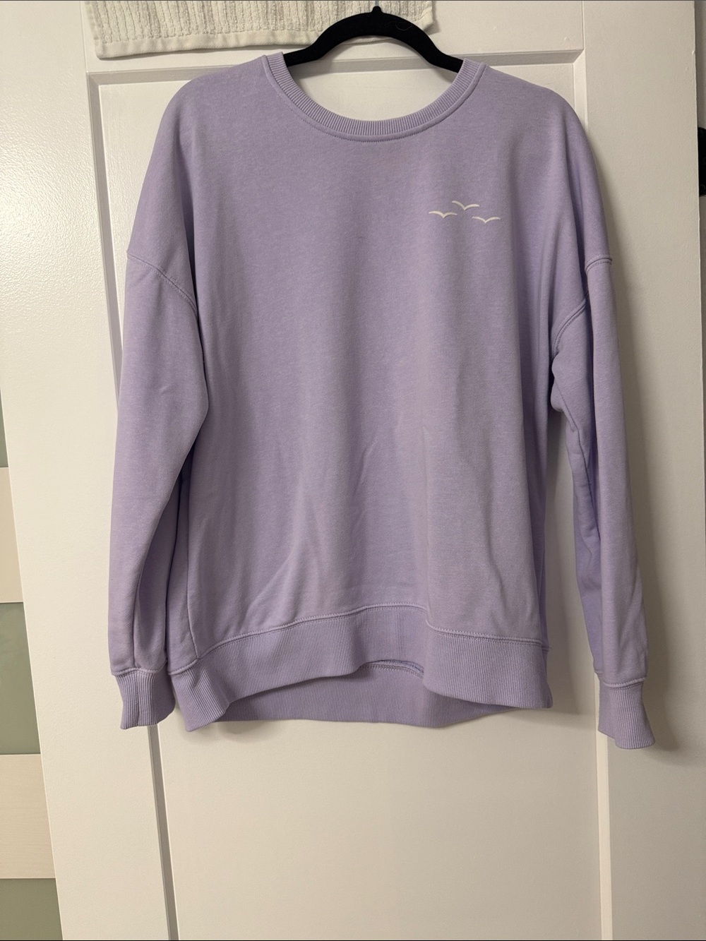 Women's Lavender Crewneck Sweatshirt - Casual Pullover
